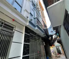 Bán nhà Phú Lương, Q. Hà Đông 30m x 4 tầng MT 3.45m giá 4.250tr