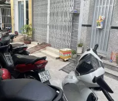 Bán nhà Sư Vạn Hạnh Quận 10 chỉ 4.8 tỷ, 1 căn ra mặt tiền, khu vực trung tâm, pháp lý chuẩn.