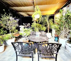 BÁN NHÀ, NGUYỄN PHONG SẮC, PHÂN LÔ 3 THOÁNG, HAI VỈA HÈ, KINH DOANH, VP, 62M2, MT 19M, GIÁ 26,6TỶ.