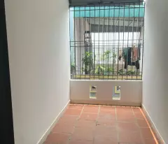 Bán nhà 30m Cổ Bản, Đồng Mai, 4 tầng,MT 5.3m cách 1 nhà ra ngõ ô tô giá 3.580tr