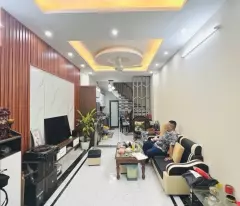 BÁN NHÀ RIÊNG TẠI ĐƯỜNG NGỌC LÂM