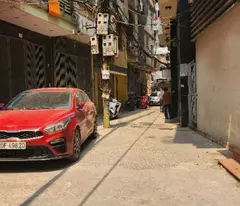 BÁN NHÀ ĐẸP ĐƯỜNG LÁNG – NGÕ RỘNG, Ô TÔ ĐỂ TRONG NHÀ – GIÁ 13.3 TỶ