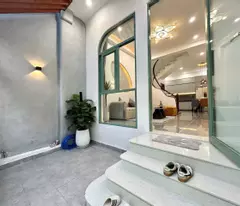+1 Bán nhà NGÃ TƯ HÀNG XANH, 47m2, 4 tầng ,4PN , nở hậu, Hoàn công