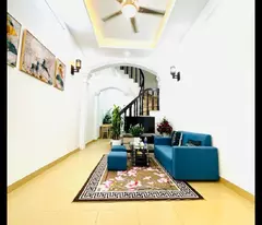Siêu hot, Minh Khai, Hai Bà Trưng, gần ôtô, đường rộng thoáng, DT 30 m2, 5 tầng, giá nhỉnh 5 tỷ