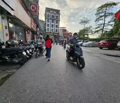 Bán 118M vĩnh tuy tặng nhà nhiều ô tô tải tránh kinh doanh sầm uất hai bà trưng