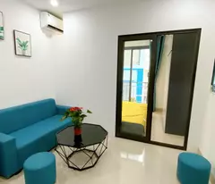 Bán Tòa CCMN Ngay Huỳnh Thúc Kháng, Pháo Đài Láng, Đống Đa, ÔTô, 61m2, 8 Tầng Full, 18,xTỷ