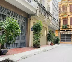 Bán Nhà Phân Lô, Lạc Trung, Kim Ngưu, Hai Bà Trưng, 50m2, MT 5m, KD, Vỉa Hè ÔTô, 13,x Tỷ
