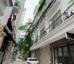 Căn nhà giá hời cần bán 35m2 Phú Đô NTL, giá nhỉnh 7 tỷ!!!     LH: Em Tuấn