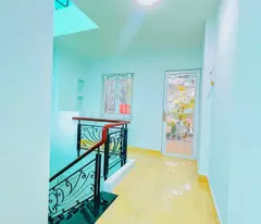 Bán nhà Hoàng Hoa Thám - HXH 7c - DTsd 205m2 - 360 Triệu/Y