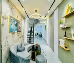 Chỉ 5 Tỷ 94 nhà Phú Nhuận - 4 Tầng - 57m2 - Không LG - Không QH - SHR