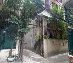 HOT! NHÀ ĐẸP PHỐ ĐỘI NHÂN ,MẶT PHỐ VIP PHÙ HỢP  Ở VÀ  KINH DOANH 62M2X5T  28 TỶ