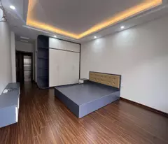Cần bán nhà Bồ Đề 50m 7 tầng MT4,6m, lô góc, gara hơn 12.5 tỷ