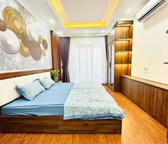 Bán nhà Đội Cấn - Ba Đình 30m 5 tầng mt 3.5m giá 6.98 tỷ ( thương lượng )