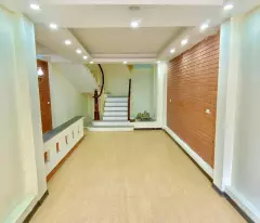 BÁN NHÀ  CHÍNH CHỦ LA KHÊ - HÀ ĐÔNG 
CÓ DÒNG TIỀN CHO THUÊ 
50m - 5.xxx tỷ