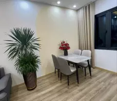 Bán tập thể tầng 1 phố Đào Tấn dt 80m 2 tầng giá 7,8 tỷ ( thương lượng )