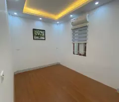 Bán nhà Kim Mã -Ngõ rộng thoáng- Gần phố  28m2x4T nhỉnh 5 tỷ