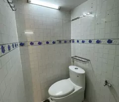 Bán nhà Tân Trang giáp Quận 10 24m2, 3 tầng 2PN  nhỉnh 2 tỷ