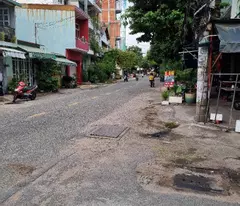 Bán nhà Mặt tiền KD 140 Lê Đình Thám, Khu AEON, P Tân Quý, Q Tân Phú chỉ 5,6 tỷ cực rẻ.