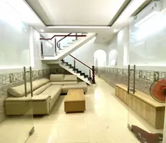 BÁN NHÀ 2 TẦNG - MẶT TIỀN ĐƯỜNG NHỰA LÊ THỊ HỒNG GẤM CÓ VỈA HÈ - VỪA Ở VỪA KINH DOANH.