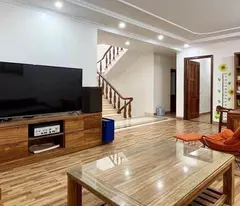 Biệt Thự 3 Tầng Đẳng Cấp – Sân Thượng, Giếng Trời, Phòng Xông Hơi – Giá Chỉ 19 Tỷ!