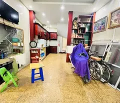 Bán nhà Đống Đa giá 7tỷ, diện tích 30m2, 5 tầng, mặt tiền 4m