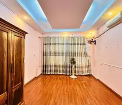 Bán nhà Đống Đa giá 7tỷ, diện tích 30m2, 5 tầng, mặt tiền 4m