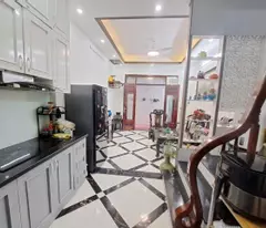 Bán nhà 34m x5 Tầng Tô Vĩnh Diện Thanh Xuân , full nội thất gần Ngã Tư sở ngõ nông giá chưa đến 7