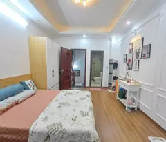 Bán nhà 34m x5 Tầng Tô Vĩnh Diện Thanh Xuân , full nội thất gần Ngã Tư sở ngõ nông giá chưa đến 7