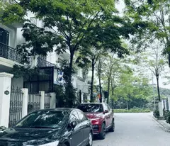 😱😱😱 Chủ thanh khoản nhanh - hạ chào còn 8.6 tỷ nhà 5 tầng Hà Đông ô tô đỗ cửa, view hồ, công