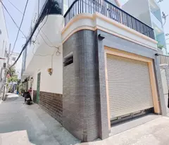 BÁN NHÀ 2 TẦNG - LÔ GÓC 2 MẶT TIỀN - NGAY TRUNG TÂM Q.7 - HẺM XE HƠI - 76M2 - 6,6 TỶ