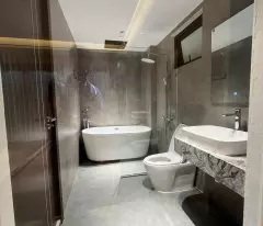 BÁN NHÀ 5T GẦN BIG C, DT 51M2, 1 NHÀ RA PHỐ, NHÀ ĐẸP Ở NGAY, GIÁ 14.2 TỶ