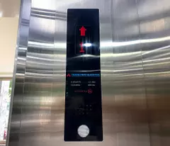 Bán Tòa Văn Phòng 9 Tầng Mặt Phố Vũ Tông Phan Hiện Đại, Sang Trọng DT 226m2, MT 11,5m.