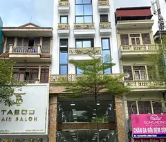Bán Tòa Văn Phòng 9 Tầng Mặt Phố Khâm Thiên.Vị Trí Đắc Địa. DT 290m2. Giá 130 TỶ
