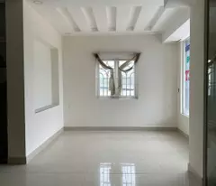 Cần bán Toà nhà Văn Phòng Cty. 6 Tầng, Mặt tiền đường Nguyễn Duy Trinh, giá 24,5 tỷ