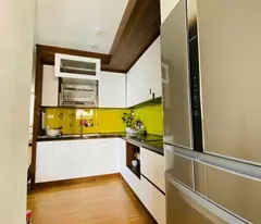 Bán gấp chung cư CT6 mặt phố Lê Đức Thọ, Mỹ Đình, 2 ngủ 2 vệ sinh căn góc nhà đẹp, tặng nội thất