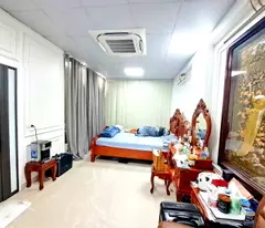 Bán Đất Tặng Nhà 2 Tầng Phố Trương Định Hoàng Mai, 70m2, Ô Tô Thông KD, MT 5m, Nhỉnh 12 Tỷ