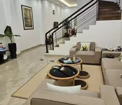 Gia đình cần bán nhà khu dân trí cao, ngõ ô tô Đội Cấn - Ba Đình