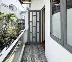 Bán nhà Hoàng Hoa Thám -Hẻm 3m thông -SD 128m2 - Thu Nhập 240/Y