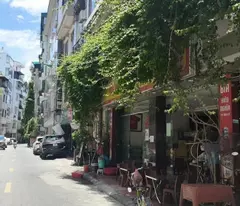 Nhỉnh 15 tỷ sở hữu ngay nhà Mặt phố Tây Hồ, 7 tầng thang máy.