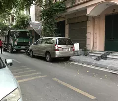 Nhà Hoàng Cầu, ô tô tránh nhau, diện tích 65m², chỉ với 8 tỷ