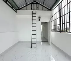 Bán Gấp! Nhà sát mặt tiền, hẻm xe hơi Phú Nhuận giáp Quận 3, 70m2 chỉ 8,8 tỷ