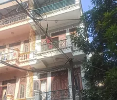 Bán nhà Lạc Long Quân Gần Hồ Tây 52m2 4 tầng 7.95 tỷ (152 triệu/1m2) Lô góc Ở sướng