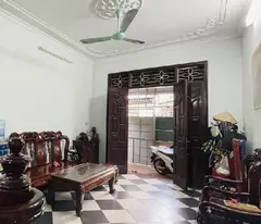 Bán nhà Lạc Long Quân Gần Hồ Tây 52m2 4 tầng 7.95 tỷ (152 triệu/1m2) Lô góc Ở sướng