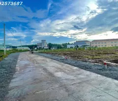 Anh chị nhà càn bán gấp mấy lô xác trường học Nha Kích giá 990 triệu còn thương lượng