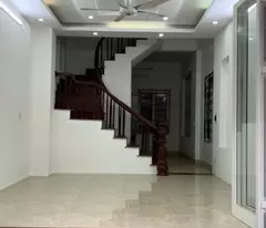 Bán nhà riêng phố Ngọc Thụy thuận tiện giao thông đường thông ngõ thoáng