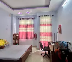 Giáp tân phú, 4 tầng, 4 phòng ngu mới đẹp, hẻm xe hơi thông, tặng full nội thất