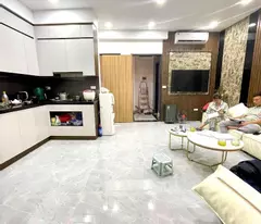 Chủ cần t.i.ề.n b.á.n gấp hạ sốc 2 tỷ lô góc - gần phố - ô tô đỗ cửa phố Trần Duy Hưng - Cầu Giấy