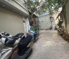 Bán 78M lĩnh nam tặng nhà ô tô đỗ cửa 5M ô tô tránh hoàng mai