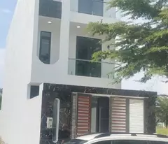 Bán Nhà 1 Trệt 2 Lầu Chính Chủ Mới Xây (5x26m) Mặt Tiền Tại Thị trấn Đức Hòa, Tỉnh long an