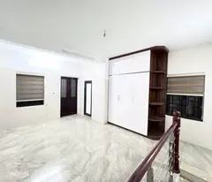 Hiếm có khó tìm nhà Đống Đa lô góc- Oto đỗ cửa - Vừa ở vừa kinh doanh.